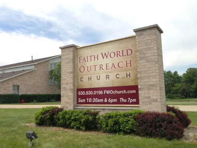 Picture of the church in Bartlett, IL